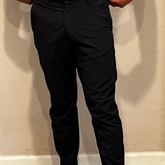 Banana Republic Navy Blue Chinos 30x32 - Picture 4 of 4